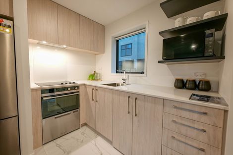 Photo of property in 2/100 Office Road, Merivale, Christchurch, 8014