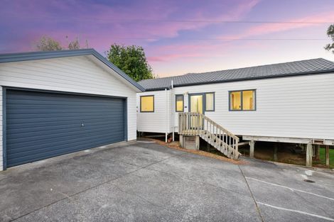 Photo of property in 18a Poto Street, Te Atatu South, Auckland, 0610