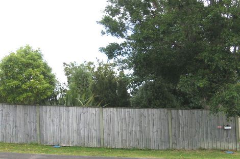 Photo of property in 2/284 Rangatira Road, Beach Haven, Auckland, 0626