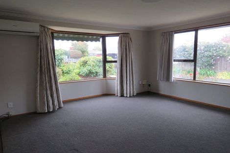 Photo of property in 246 Avonhead Road, Avonhead, Christchurch, 8042