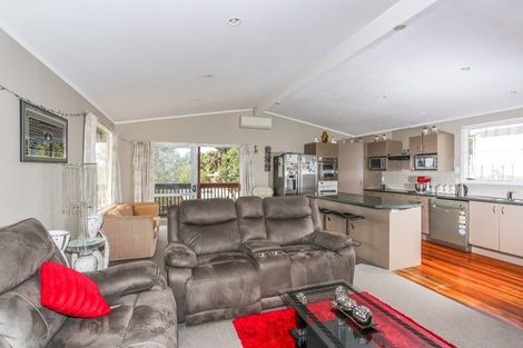 Photo of property in 43 Mack Place, Red Hill, Papakura, 2110