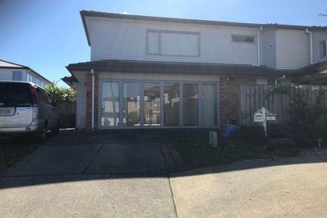 Photo of property in 10 Bushpark Place, Flat Bush, Auckland, 2016
