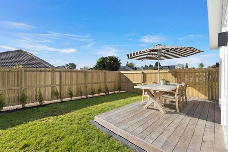 Photo of property in 33 Kings Avenue, Matua, Tauranga, 3110