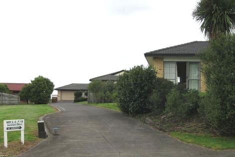 Photo of property in 7 Lucienne Drive, Ranui, Auckland, 0612