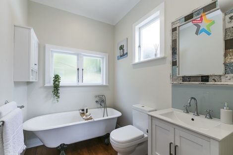 Photo of property in 54 Richmond Avenue, Karori, Wellington, 6012