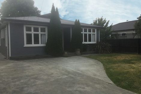 Photo of property in 250 Geraldine Street, Edgeware, Christchurch, 8013