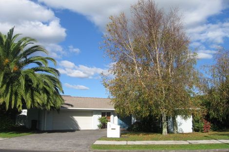 Photo of property in 3 Camden Place, Papatoetoe, Auckland, 2025