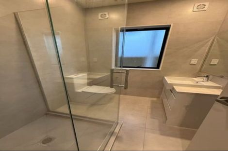 Photo of property in 38d Wicklam Lane, Greenhithe, Auckland, 0632