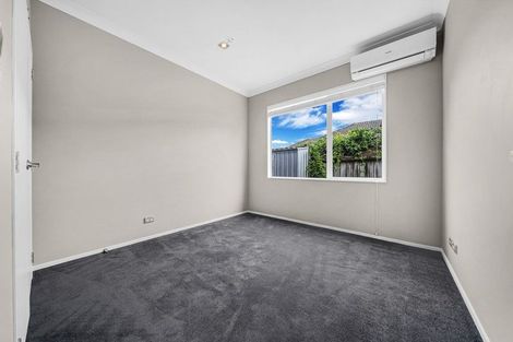 Photo of property in 28 Franshell Crescent, East Tamaki, Auckland, 2013