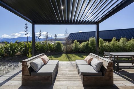 Photo of property in 13 Torridon Court, Jacks Point, Queenstown, 9371