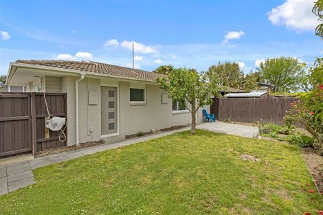 Photo of property in 5 Sarabande Avenue, Redwood, Christchurch, 8051