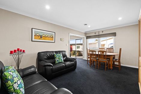 Photo of property in 4 Grange Road South, Haumoana, 4102