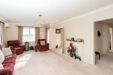 Photo of property in 65 Poaka Avenue, Dinsdale, Hamilton, 3204