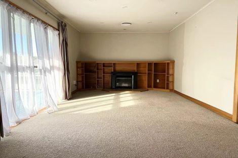 Photo of property in 14 Lyttelton Avenue, Forrest Hill, Auckland, 0620