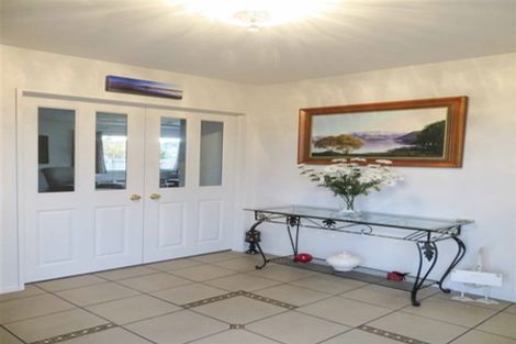 Photo of property in 8 Takahe Terrace, Gore, 9710