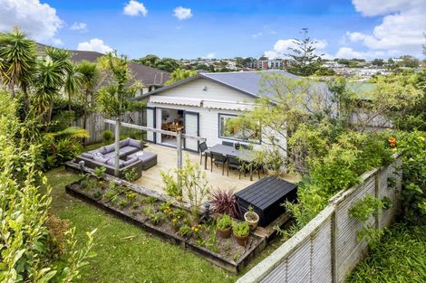 Photo of property in 12b/1 Coronation Street, Belmont, Auckland, 0622