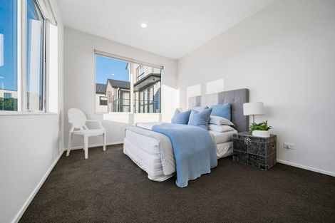 Photo of property in 34 Windlass Street, Long Bay, Auckland, 0630