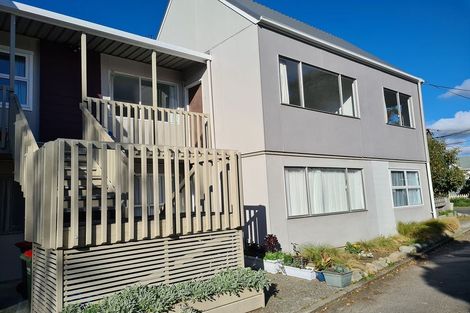 Photo of property in 71b Randwick Crescent, Moera, Lower Hutt, 5010