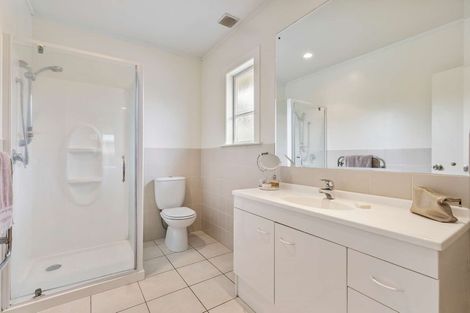 Photo of property in 171 Kitchener Road, Waiuku, 2123