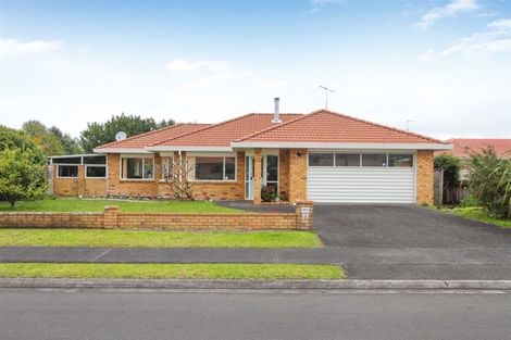 Photo of property in 89 Lakeside Drive, Orewa, 0931