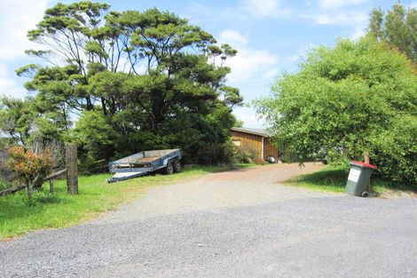 Photo of property in 45 Pinetone Road, Kumeu, 0892
