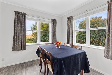 Photo of property in 19 Kelkirk Street, Kelston, Auckland, 0602
