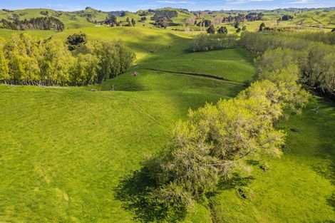 Photo of property in Makara Road, Te Popo, Stratford, 4394