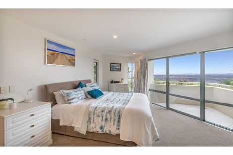 Photo of property in 34 Harry Ell Drive, Cashmere, Christchurch, 8022