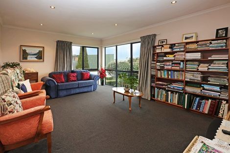 Photo of property in 6 Essex Street, Weston, Oamaru, 9401