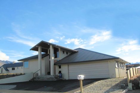 Photo of property in 5 Farrant Drive, Wanaka, 9305