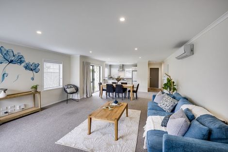 Photo of property in 93 King Street, Taradale, Napier, 4112