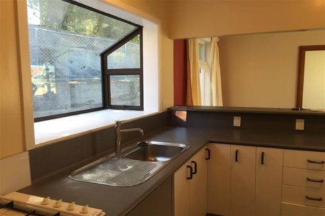 Photo of property in 22 Severn Street, Island Bay, Wellington, 6023