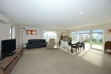 Photo of property in 9 Conie Glen Lane, Broomfield, Christchurch, 8042