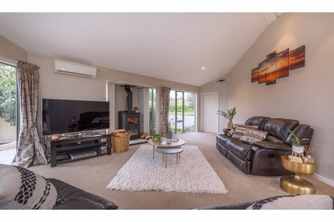 Photo of property in 34 Harry Ell Drive, Cashmere, Christchurch, 8022
