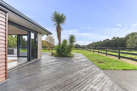 Photo of property in 334 Henwood Road, Hillsborough, New Plymouth, 4372