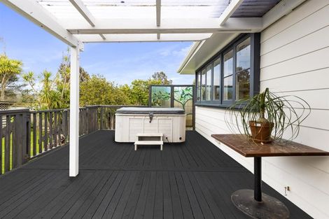 Photo of property in 106 Parkhurst Road, Parakai, 0830
