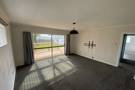 Photo of property in 253 Riverside Drive, Waterloo, Lower Hutt, 5011
