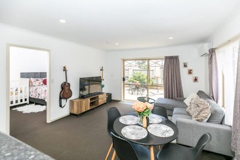 Photo of property in 201u4 Massey Street, Frankton, Hamilton, 3204