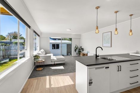 Photo of property in 401 Carrington Street, Upper Vogeltown, New Plymouth, 4310
