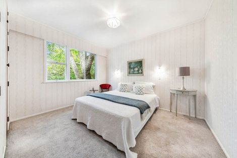 Photo of property in 2 Kay Road, Swanson, Auckland, 0614
