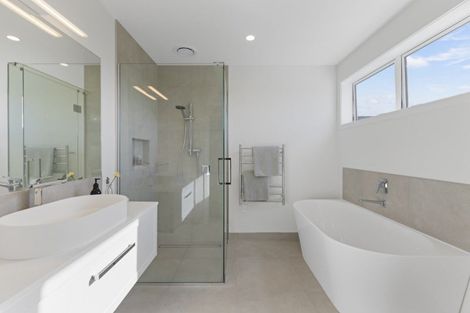 Photo of property in 33 Kings Avenue, Matua, Tauranga, 3110