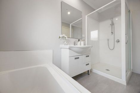 Photo of property in 70 Queens Avenue, Frankton, Hamilton, 3204