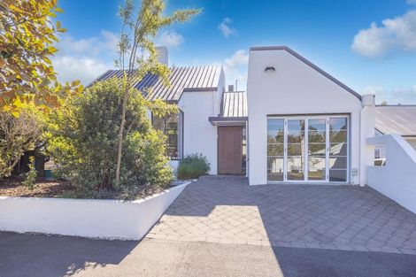 Photo of property in 8a George Street, Claudelands, Hamilton, 3214