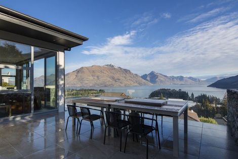 Photo of property in 3 Leeds Lane, Queenstown, 9300