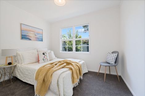 Photo of property in 402 West Coast Road, Glen Eden, Auckland, 0602