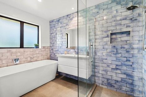 Photo of property in 98a Pukekohe East Road, Pukekohe, 2677