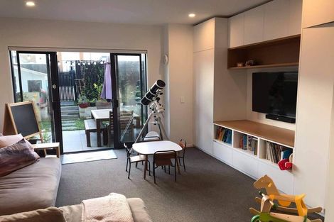 Photo of property in 16 Joshua Carder Drive, Hobsonville, Auckland, 0616