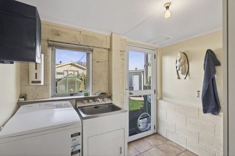 Photo of property in 7a Blake Street, Waitara, 4320