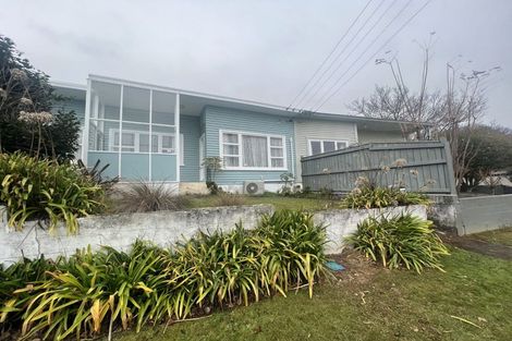 Photo of property in 130 Cambridge Street, Levin, 5510