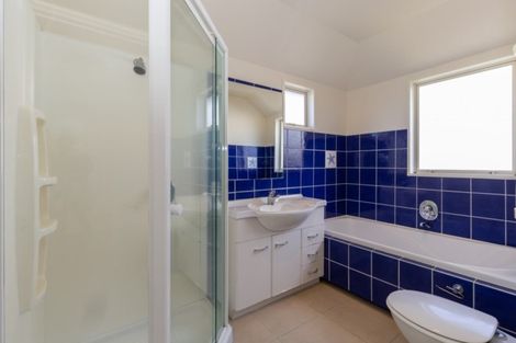 Photo of property in 10 Coniston Avenue, Ilam, Christchurch, 8041